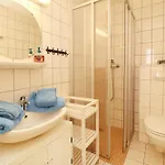 Strandkojen Apartmán *