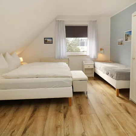 Strandkojen Apartman Trassenheide